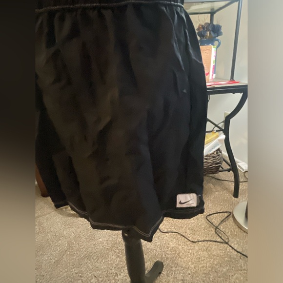 Very sporty brand new Nike dress from the Nike store - Picture 2 of 7